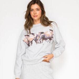 Lazy Sunday Heather Gray Western Horse Graphic Print Fleece Crewneck Sweatshirt
